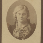 Jórunn Sveinbjörnsdóttir (síðar húsfreyja í Laugarholti í Bæjarsveit)